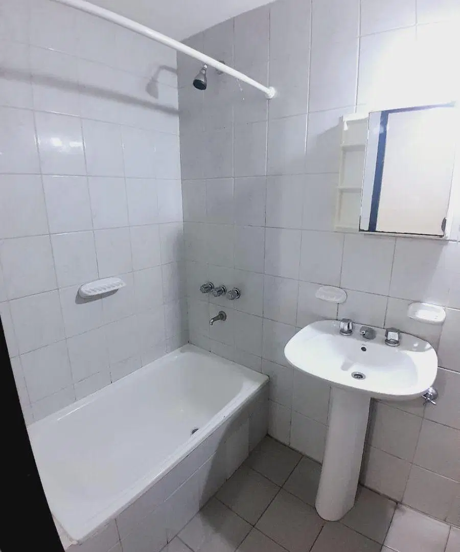 43 (12 y 13) MONOAMBIENTE MODERNO LUMINOSO 4
