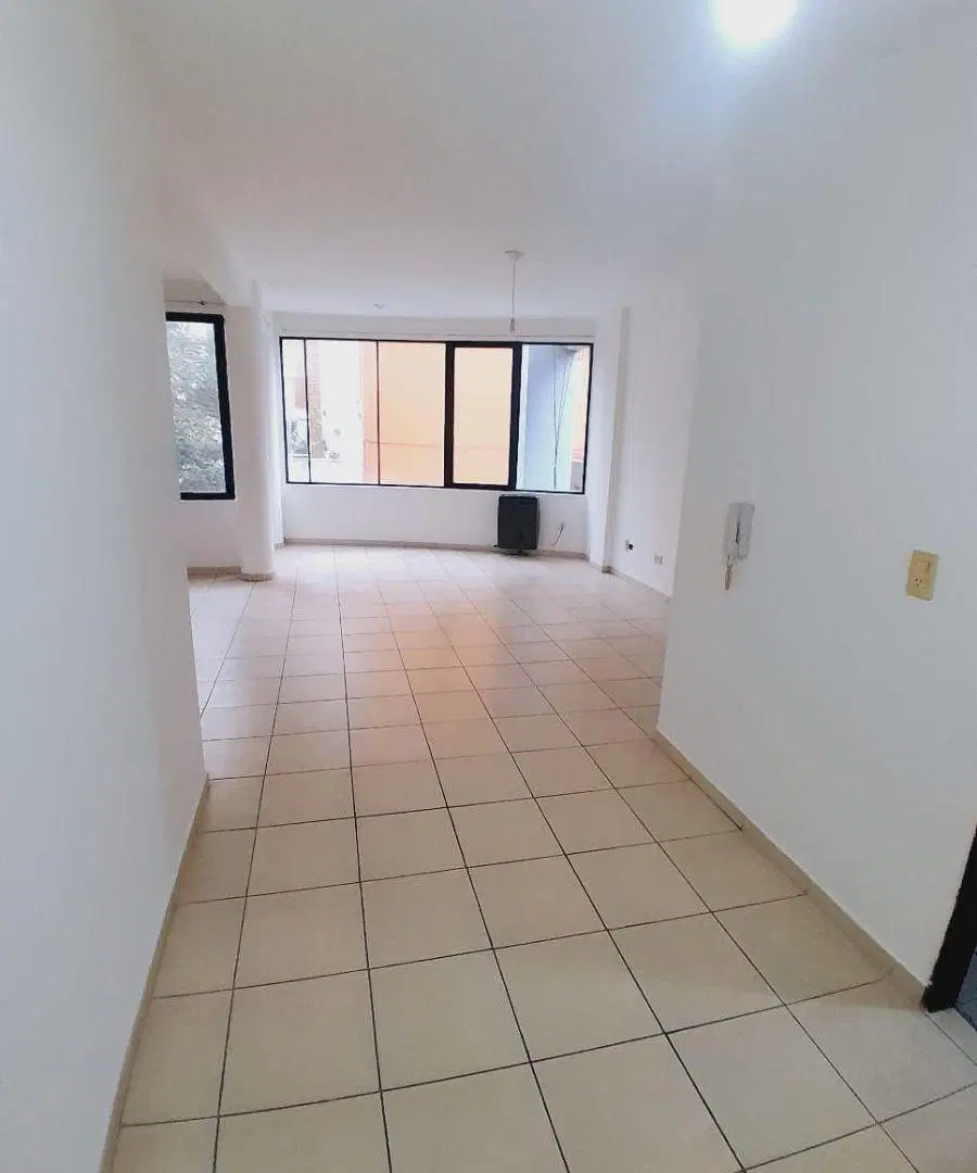 43 (12 y 13) MONOAMBIENTE MODERNO LUMINOSO 2