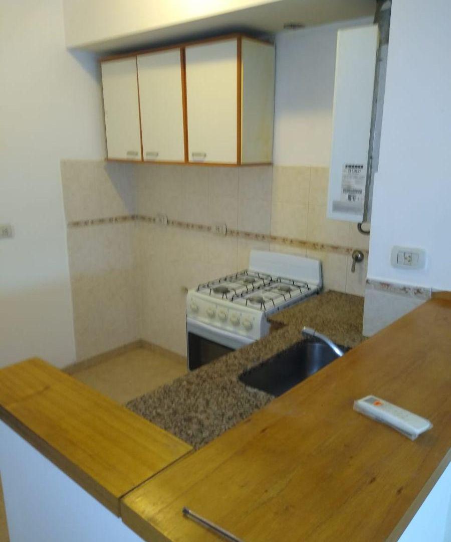Foto de 5 (69 y 70), amplio un dorm + balcón $470.000!!, imagen 4