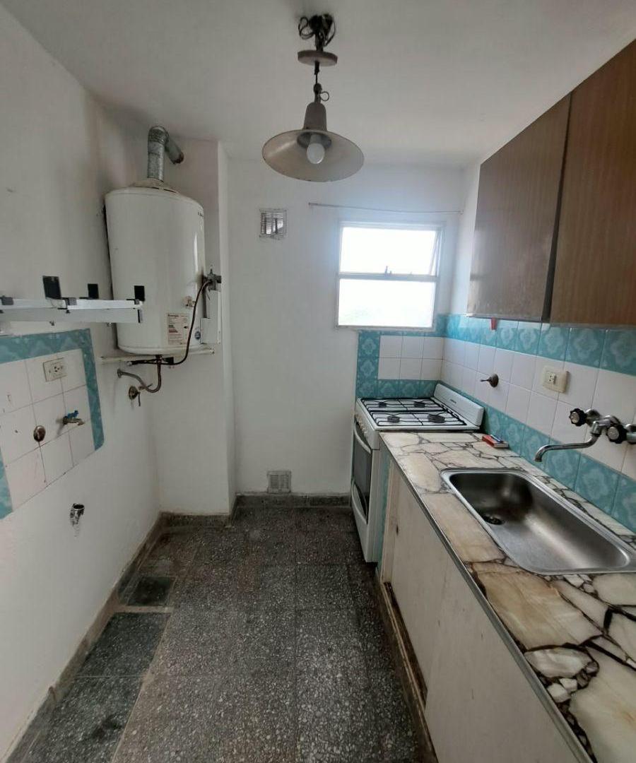 Foto de 47 e/ 2 y 3 5ºH Departamento de un dormitorio, imagen 2