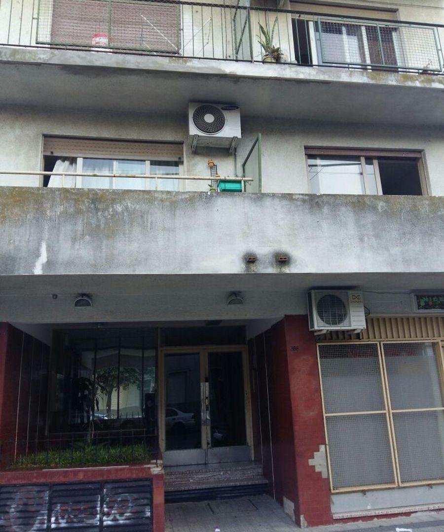 Foto de 47 e/ 2 y 3 5ºH Departamento de un dormitorio, imagen 1