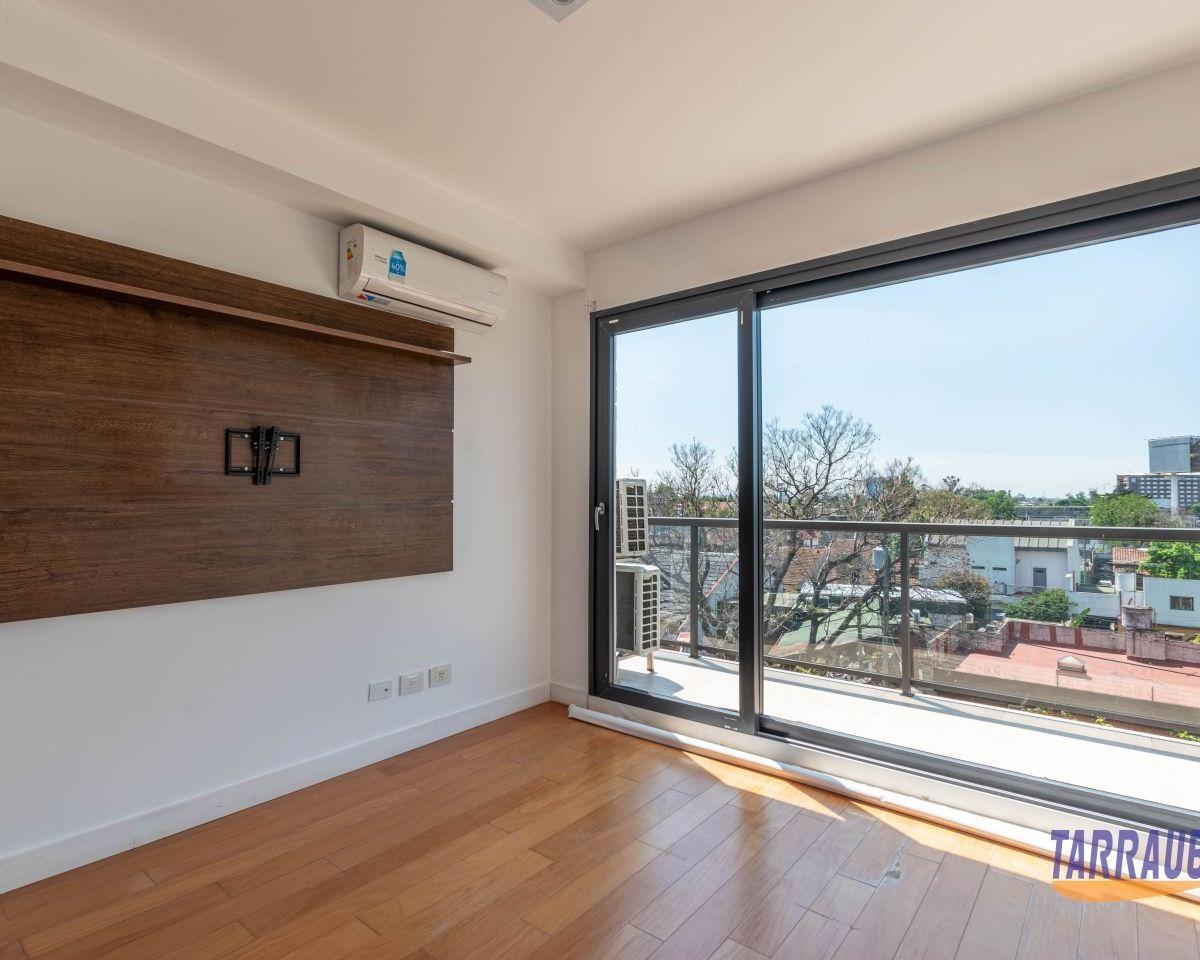 Departamento de 4 ambientes con cochera - VILANOVA HAEDO