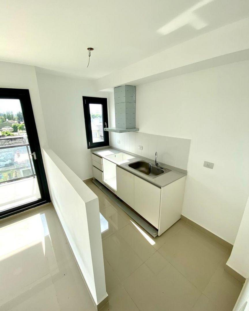 Departamento de 3 ambientes - VILANOVA HAEDO
