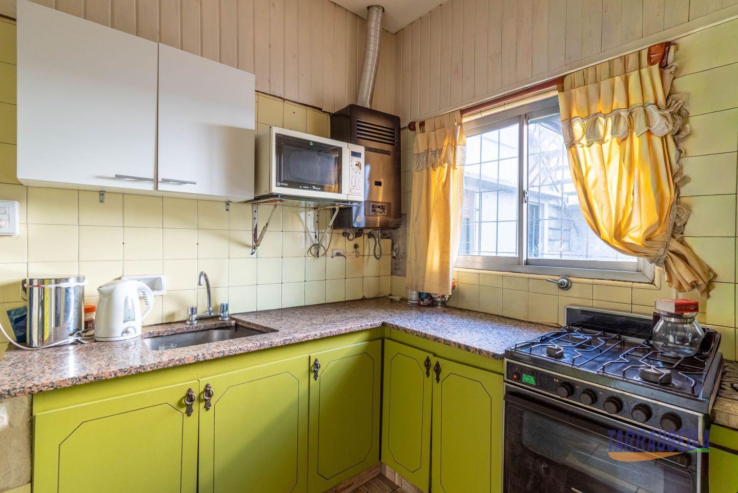 Foto de Casa de tres ambientes en Ramos Mejía con cochera., imagen 4