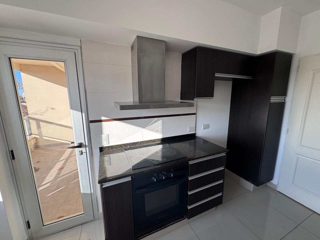 Foto de Alquiler de departamento de dos ambientes en Ramos Mejía, imagen 2