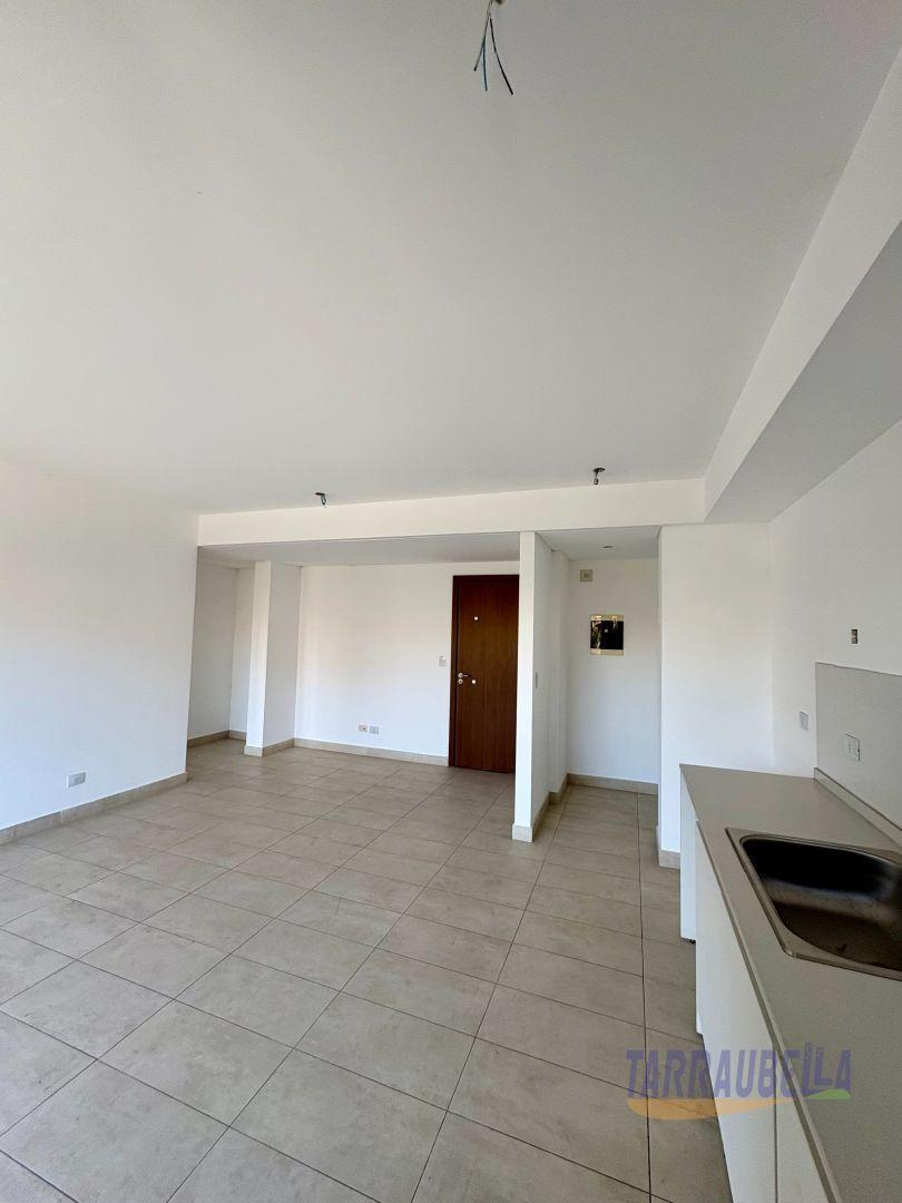 Foto de Venta de departamento dos ambientes en Haedo, imagen 3