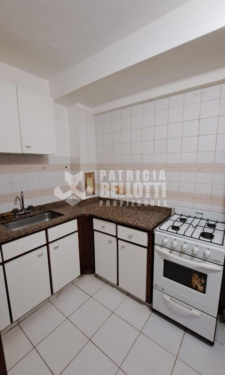 Oportunidad! en Venta 1 Dormitorio - Av 7 Esq. 48 - La Plata 5