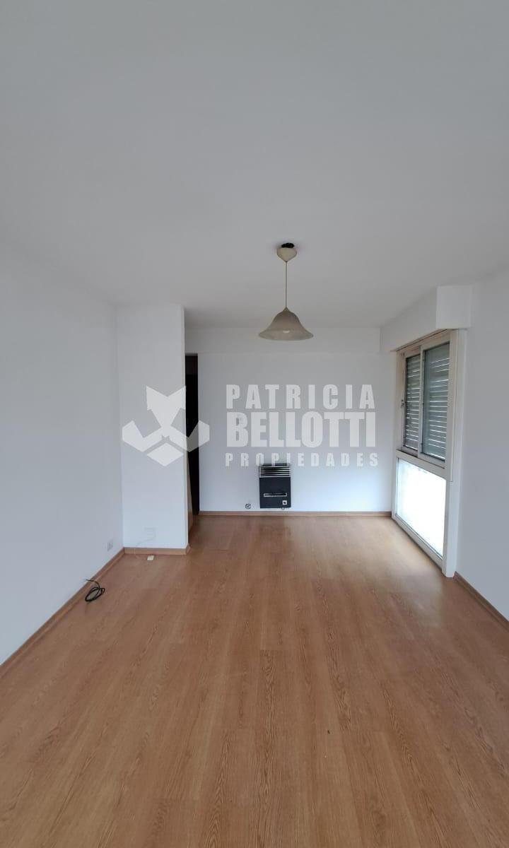 Oportunidad! en Venta 1 Dormitorio - Av 7 Esq. 48 - La Plata 1
