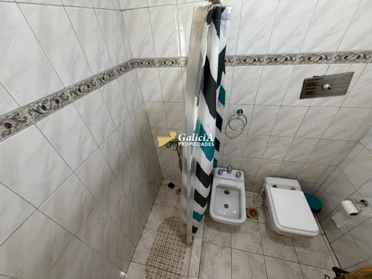 Foto de Casa en Venta - Bº Villa Belgrano – 4 Dorm., Pileta y gran lote, imagen 5