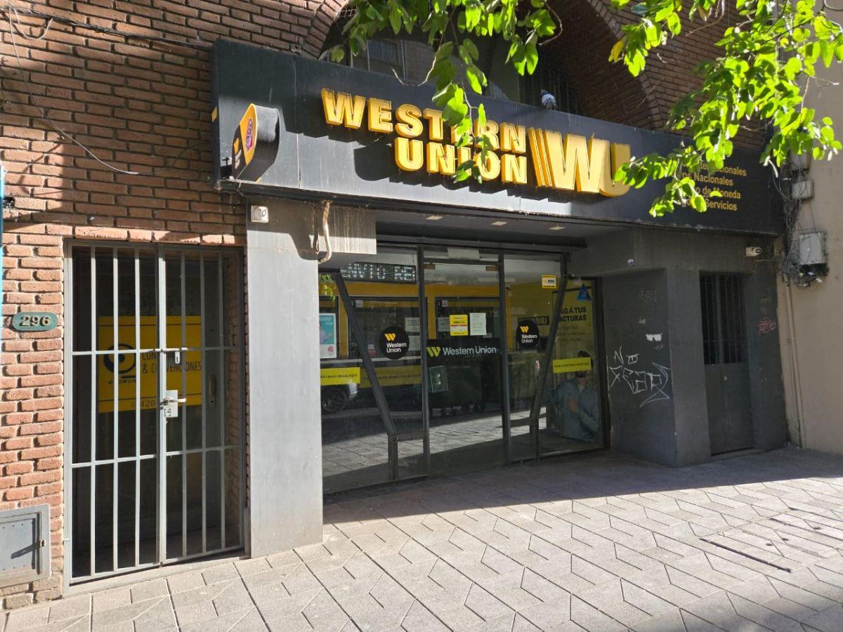 Foto de Local Rosario de Sta Fe 292 - 102 m2, imagen 1