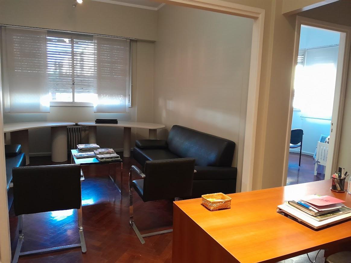 3 Ambientes, Inmejorable Ubicación, Muy Buen Estado, Apto Prof. y Comercial 3