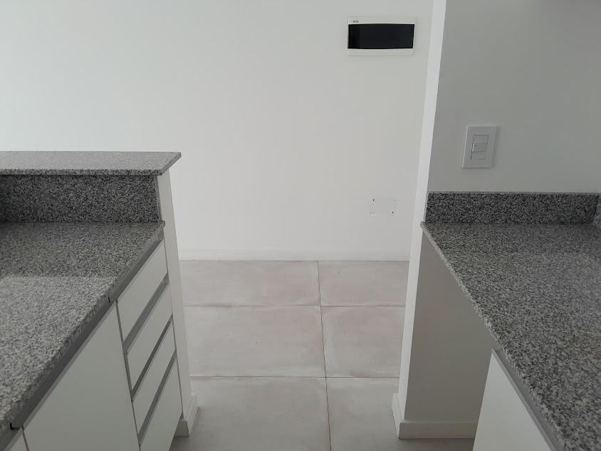 Foto de Monoambiente Divisible Muy Amplio a ESTRENAR, Balcón Terraza, Excelente, imagen 2