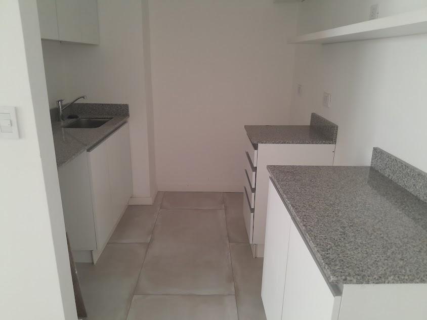 Foto de 2 Ambientes a ESTRENAR con Espectacular Patio, Dorm. en Suite, imagen 5