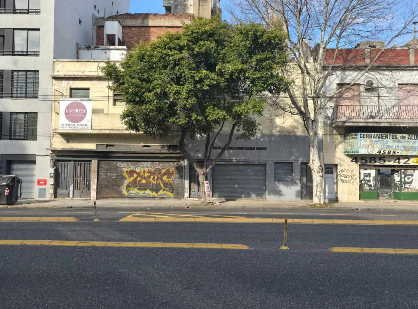 Terreno Doble Frente y Un Terreno Simple Frente; Ideal Desarrollo Inmobiliario