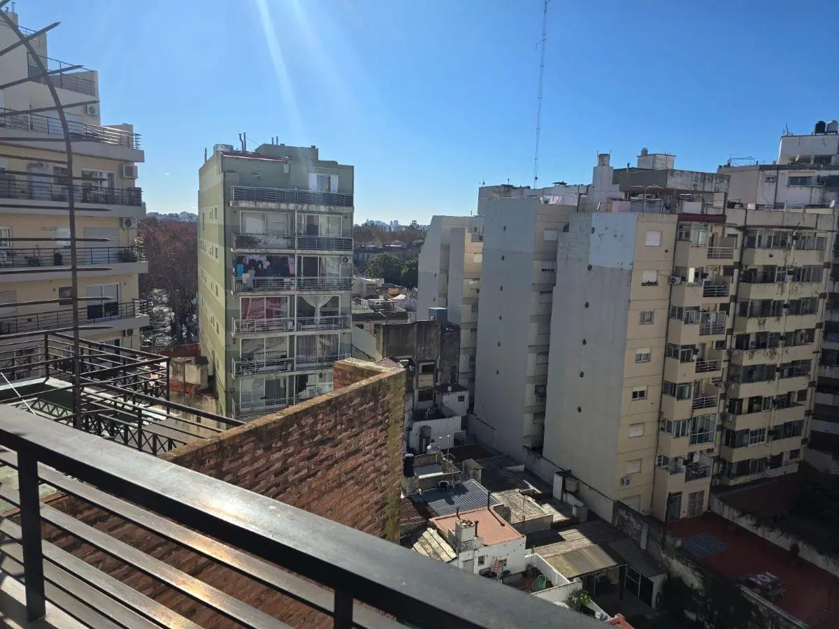 2 Ambientes, Inmejorable Ubicación y Exte. Estado, Superluminoso, Cocina separada, Lavadero, Balcón 4