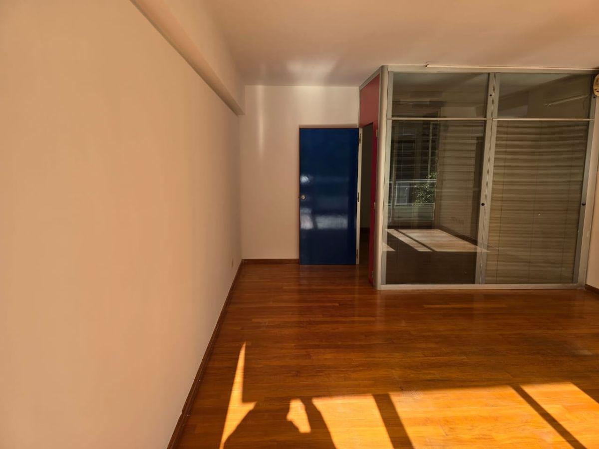 Foto de Piso, Inmejorable Ubicación y Muy Buen Estado, Superluminoso, Patio, imagen 5