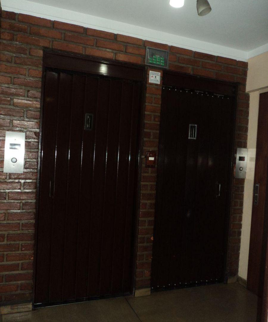 Foto de SEMIPISO SÚPER LUMINOSO EN ALMAGRO - RIVADAVIA 4100, imagen 5