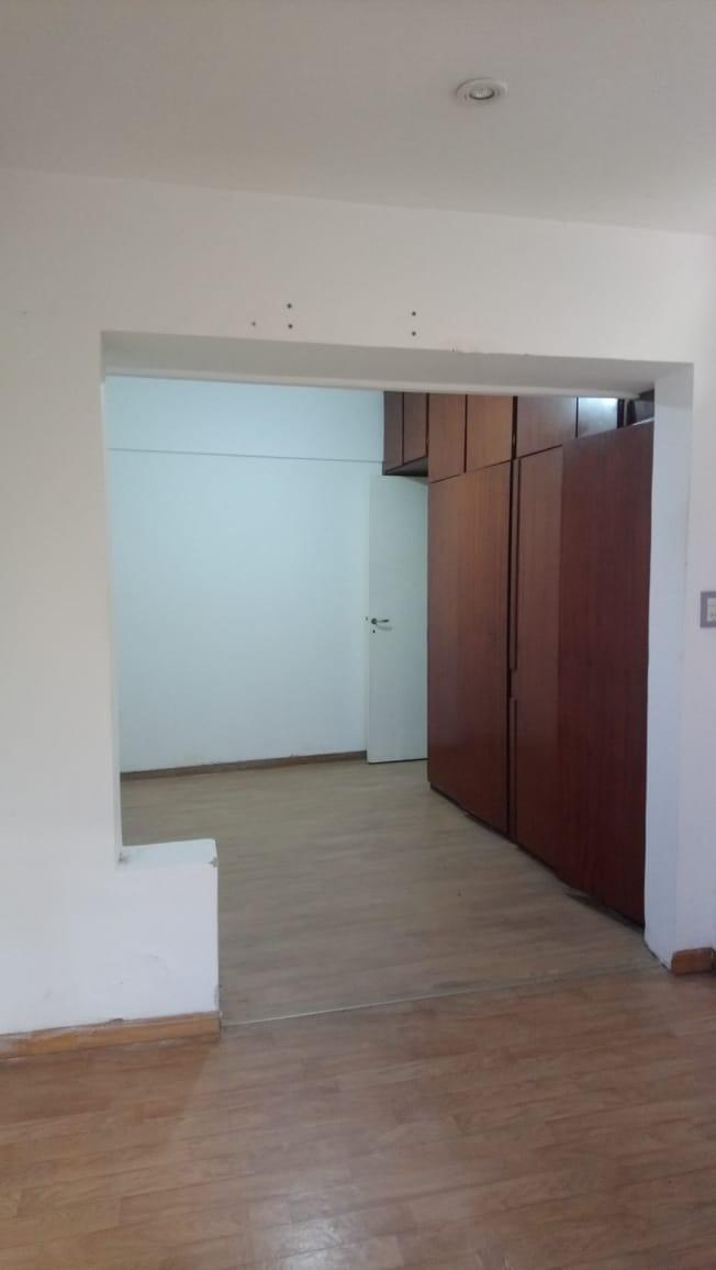 3 Ambientes en Pb Sobre Cabildo con Imperdible Jardín, Patio Cubierto y Lavadero 3