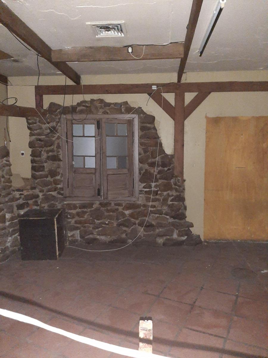 Foto de Amplio (552m2) local en alquiler sobre Mt de Alvear con importante, imagen 4