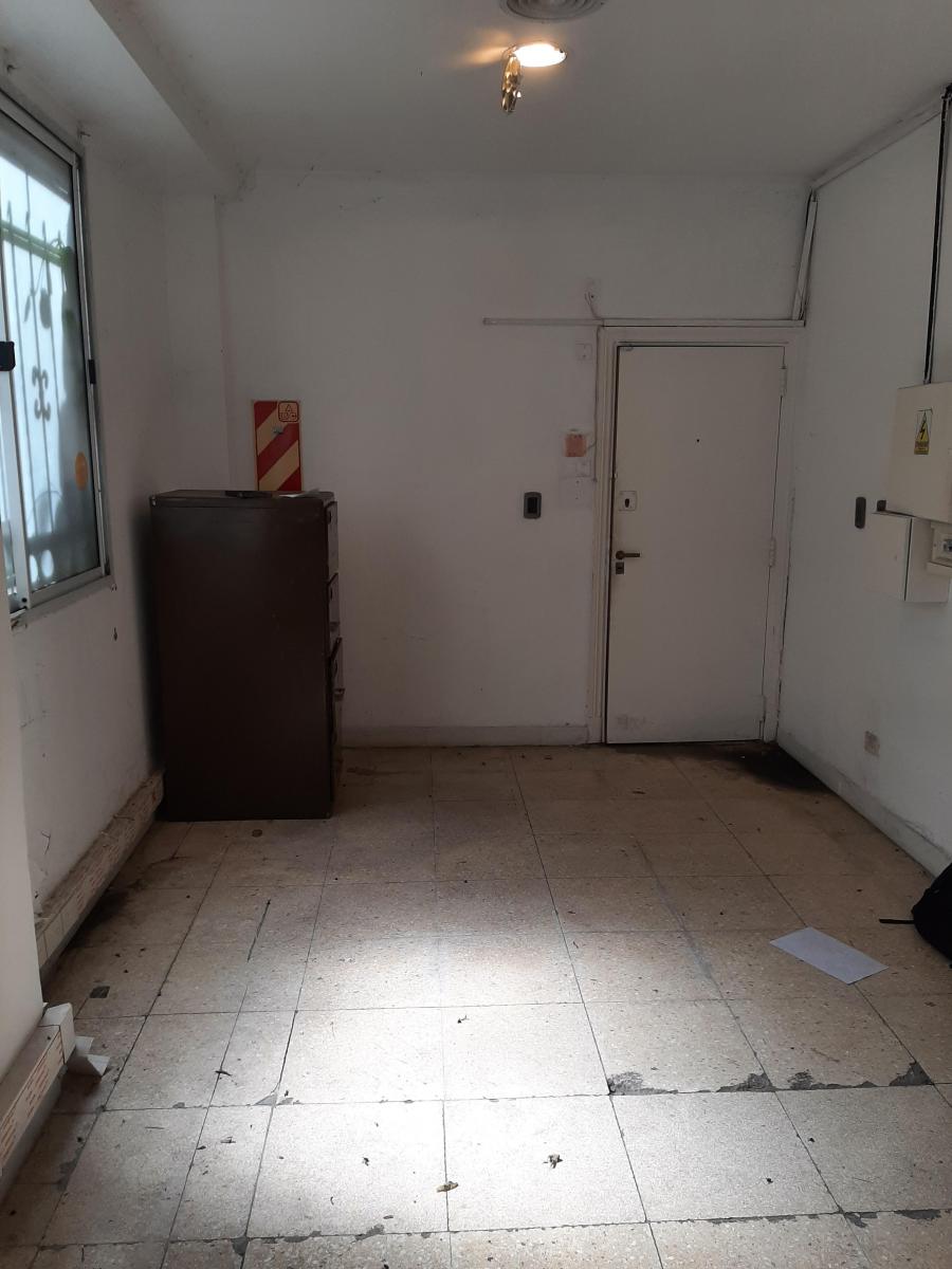 Foto de Amplio local en calle Tucumán próximo a 9 de Julio, imagen 2