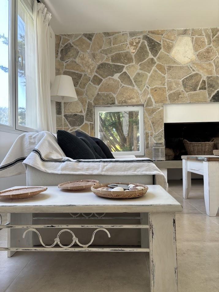 Venta en Residencial II Costa Esmeralda Cercanía a La Playa 3