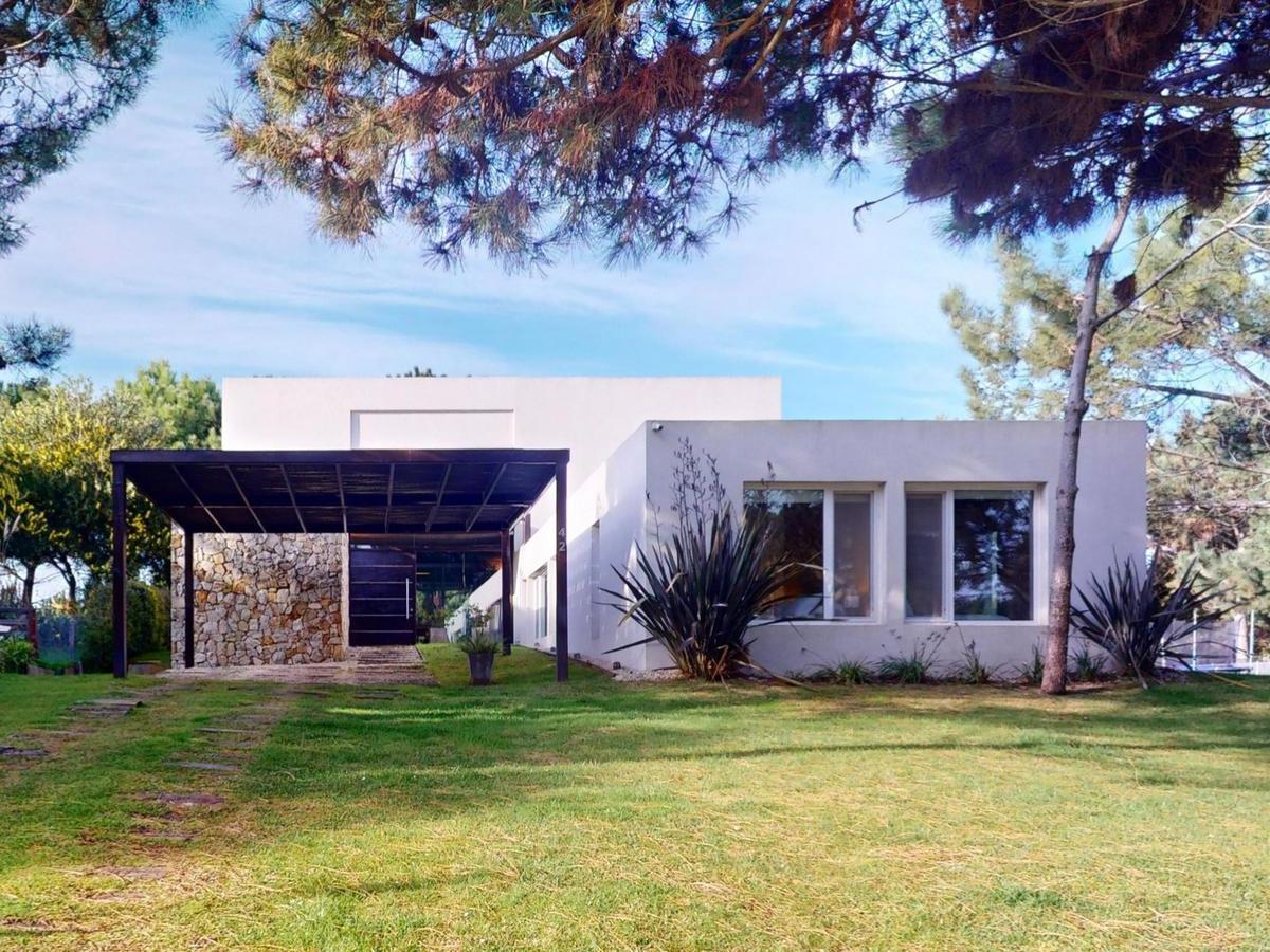 Casa en Venta - Residencial 1 Lote 42 de Costa Esmeralda - Super Oportunidad 5