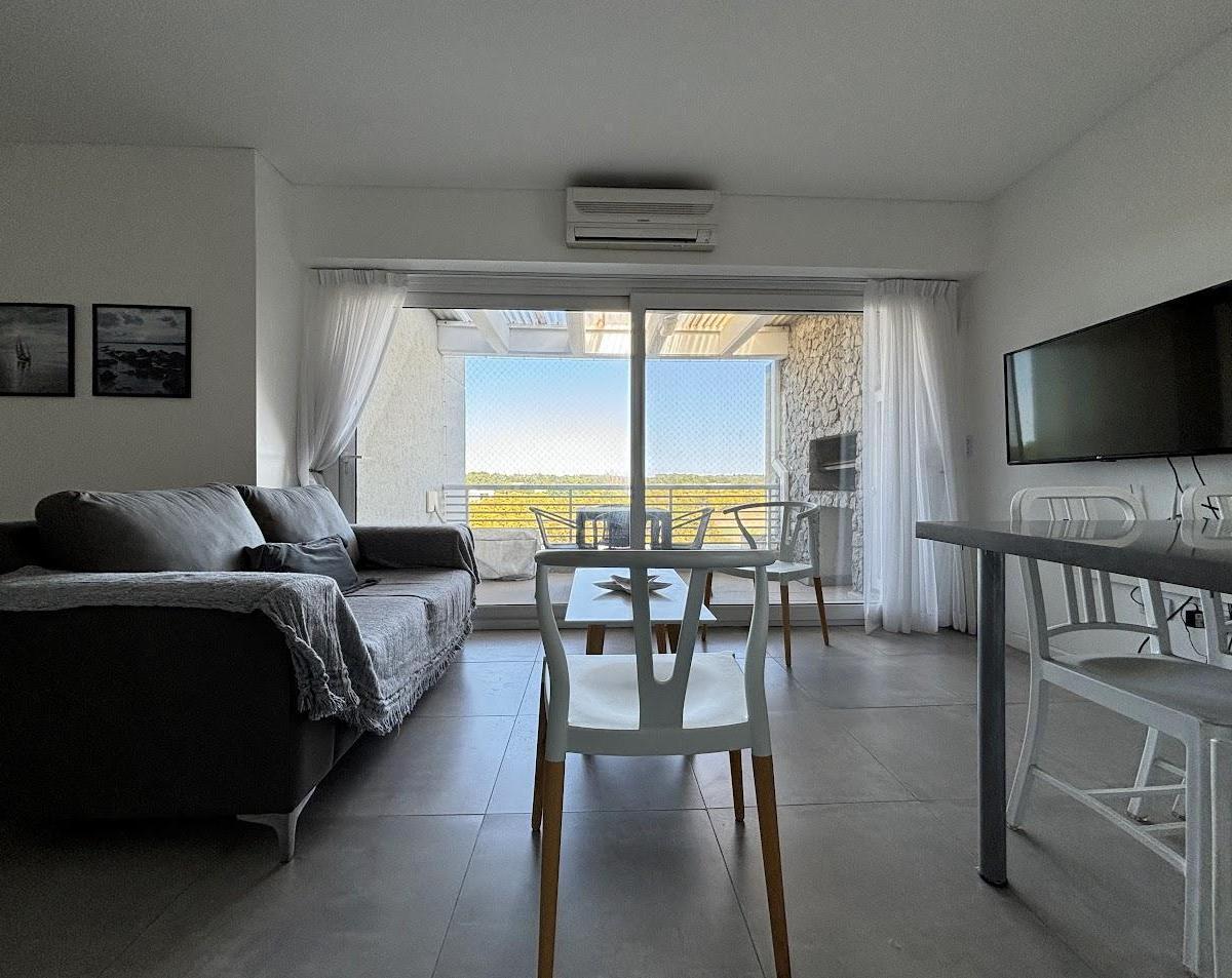 Departamento en Venta - Al Golf 19 Aguila 3f 5