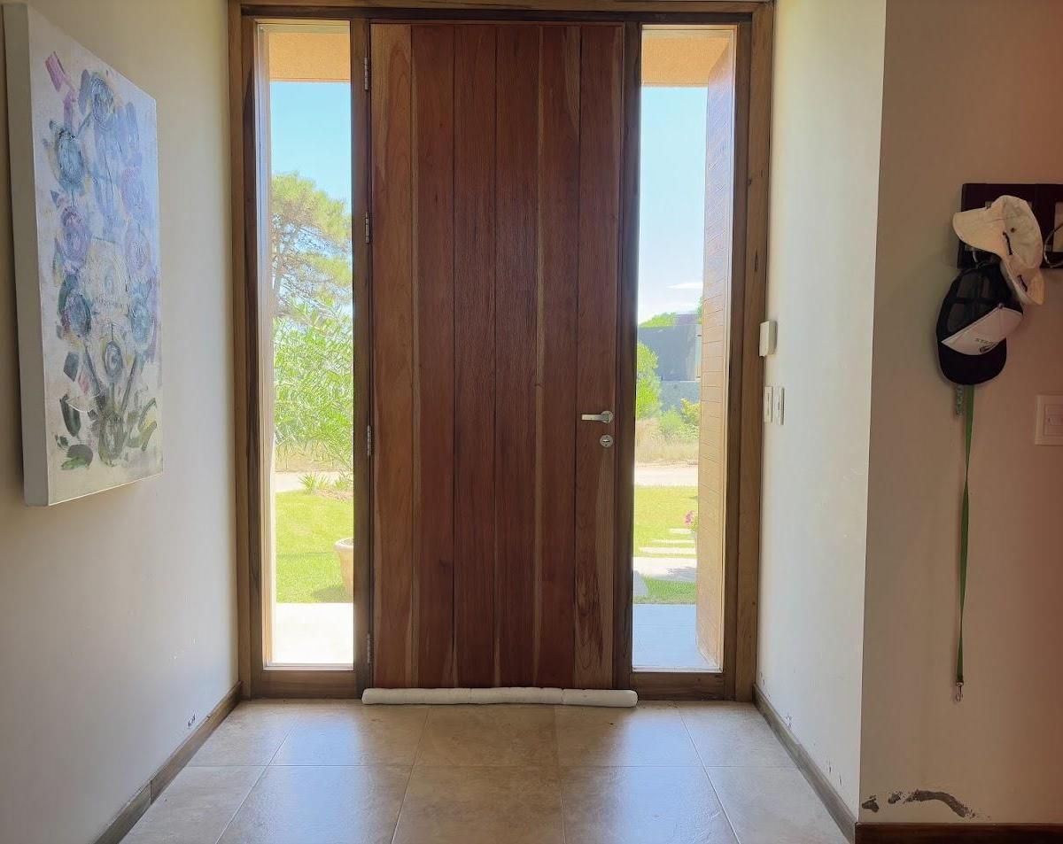 Venta en Barrio Golf II Fondo Boulevard Arbolado 2