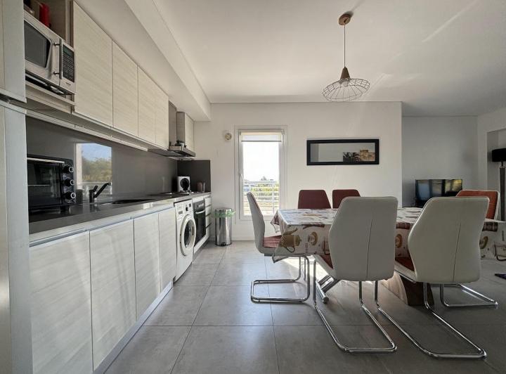 Departamento en Venta - Al Golf 19 de Costa Esmeralda - Edificio PAR/Planta Baja 2