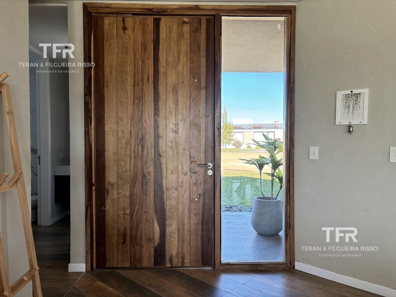 Foto de Costa Esmeralda – Casa en Alquiler en Cul de Sac Privado y Pileta, imagen 3