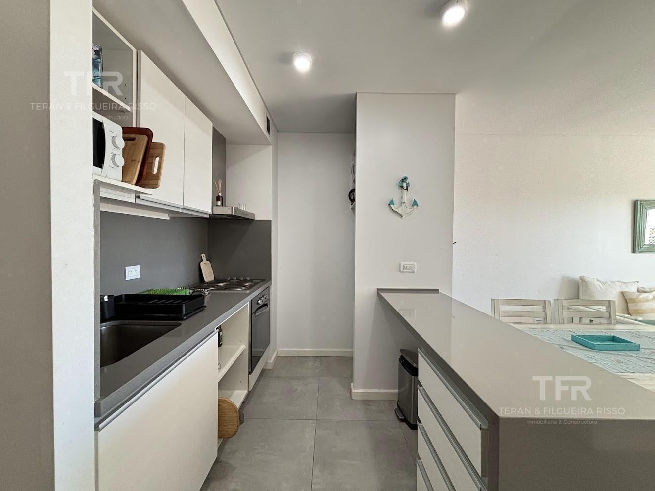 Foto de Alquiler de departamento en Al Golf 19 - 2 ambientes en 3er piso, imagen 2