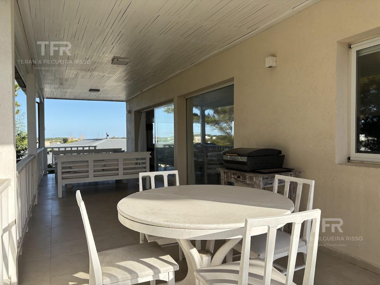 Foto de Casa Venta en Residencial I - galería en altura con vistas a los pinos, imagen 4