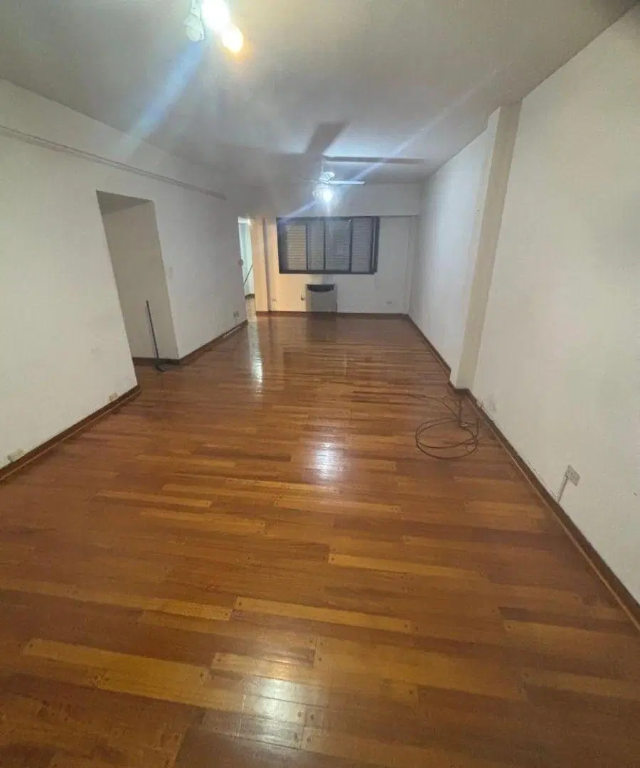 Nuñez : En Alquiler 3 ambientes amplios sobre Avenida Cabildo y Metrobus 5