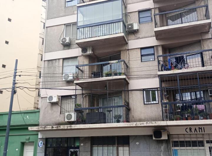 3 AMBIENTES CON BALCON - CALASANZ Y FORMOSA 5