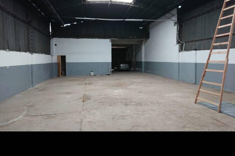 Galpon en Venta en Lomas del Mirador 4