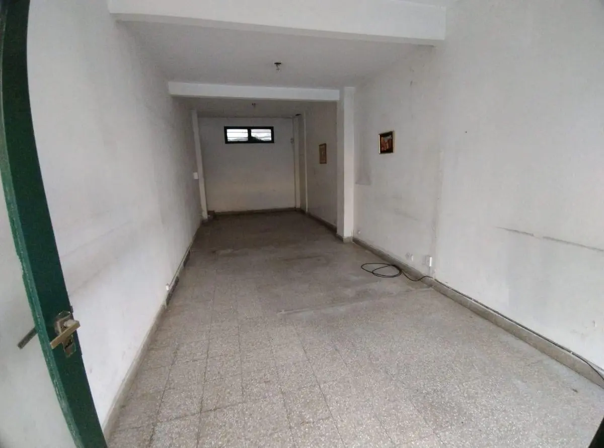 LOCAL COMERCIAL EN ALQUILER 3