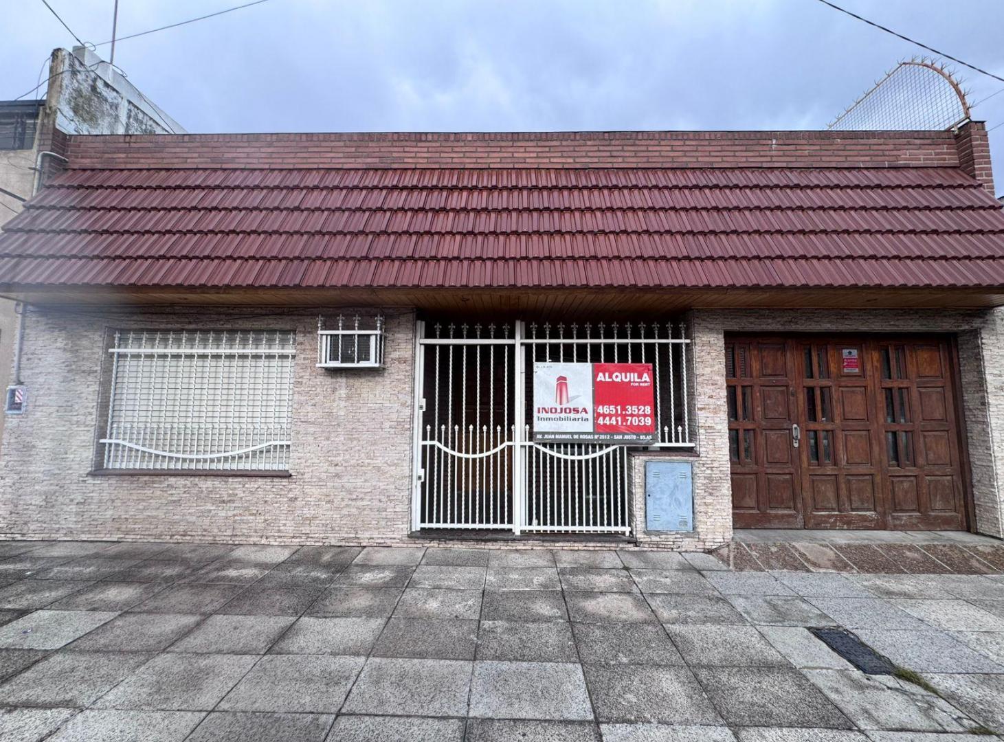 IMPORTANTE CASA DE 3 AMBIENTES EN ALQUIER