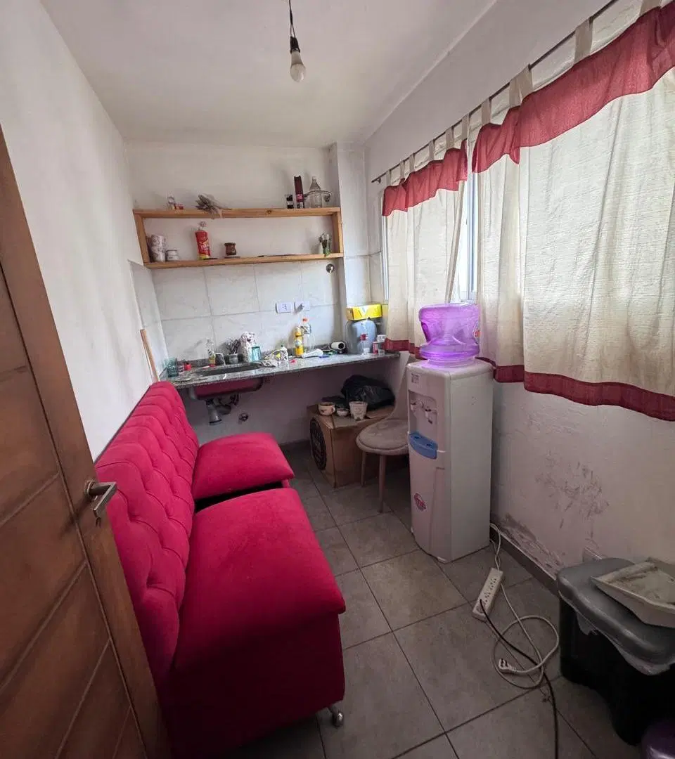 LOCAL COMERCIAL DE 120 M EN ALQUILER 2