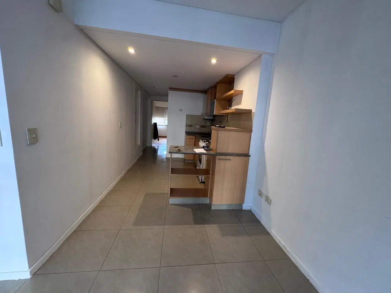 Departamento 2 ambientes. | Rosales al 300 4