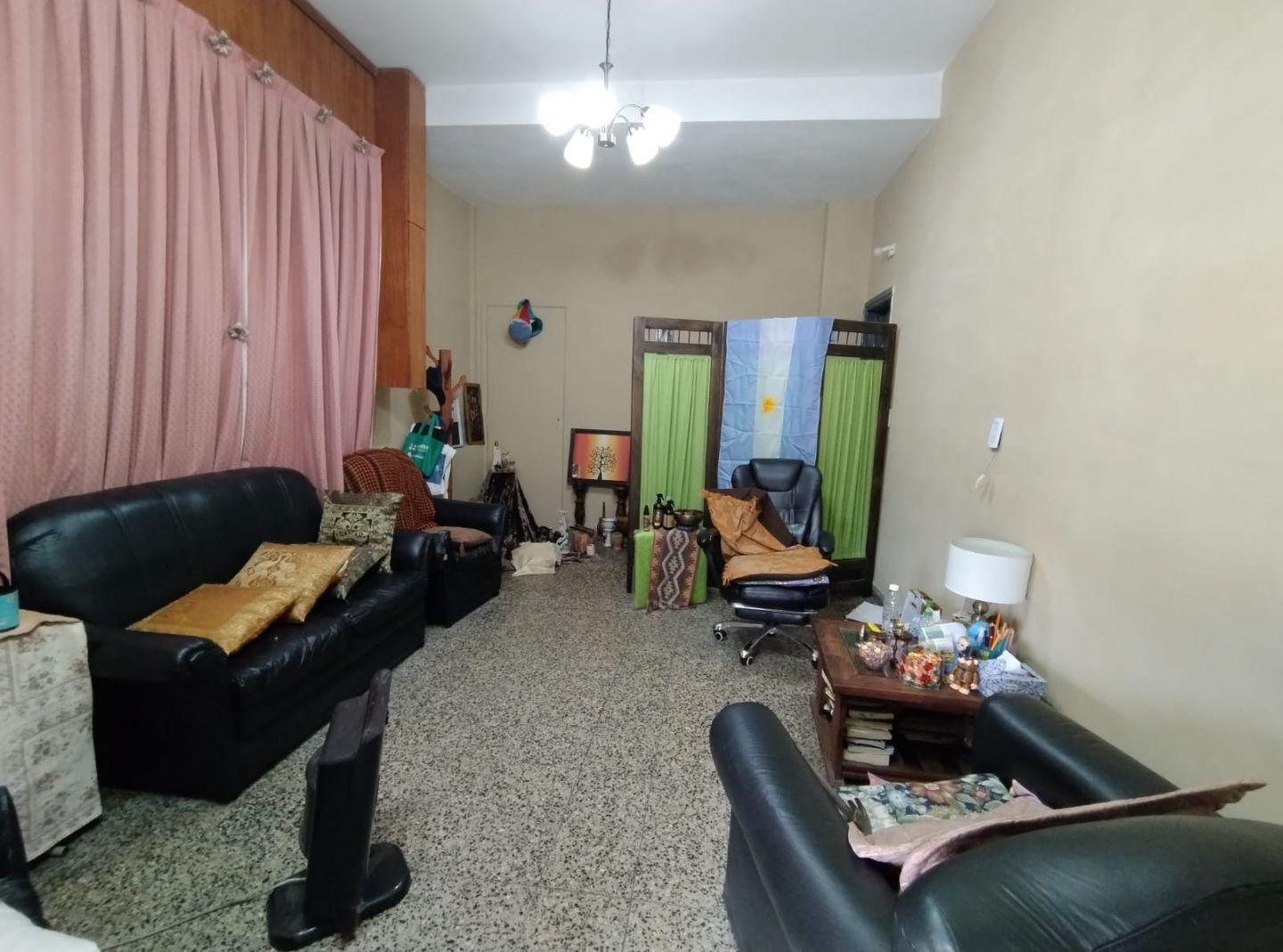 Foto de Departamento 5 ambientes 2 dormitorios. | Australia al 3500, imagen 4