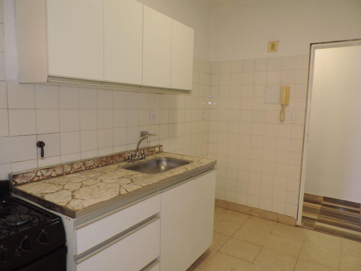 Foto de Departamento en Alquiler 4 Ambientes 73m² con Cochera fija Las Flores, imagen 4