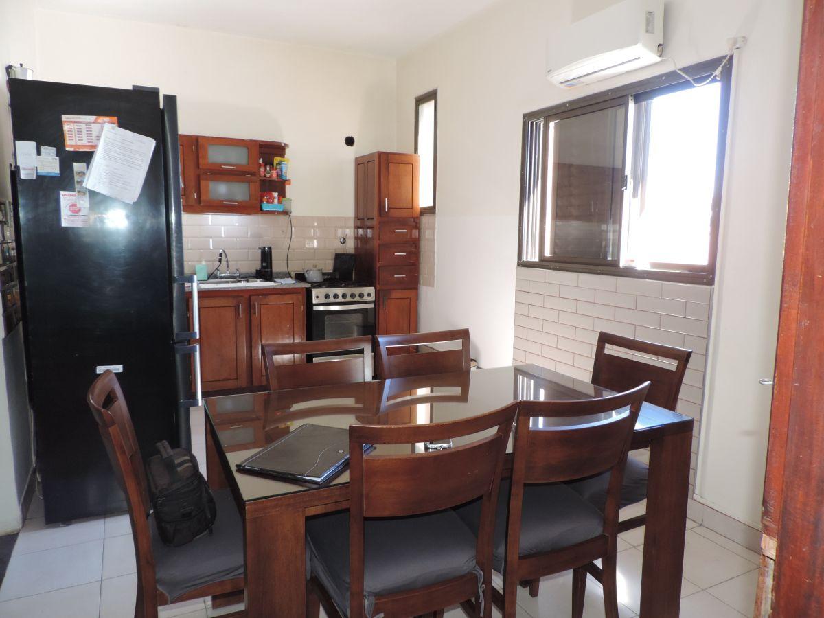Foto de Excelente Dpto. de 4 amb. 2 baños 122m2, mas Local en P.B. de 8,66 X, imagen 4