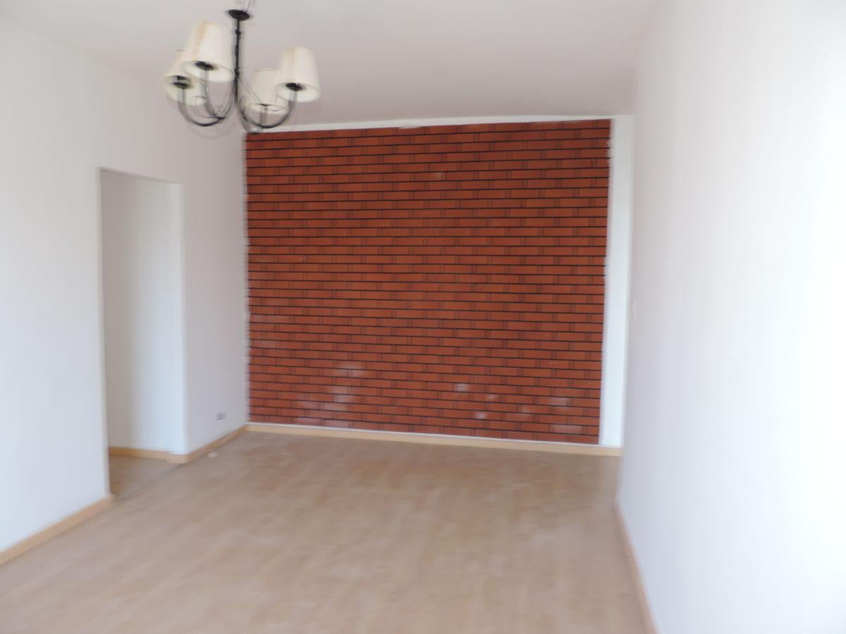 Foto de Departamento 3 Ambientes Con Balcón En Venta Complejo De Wilde, imagen 3