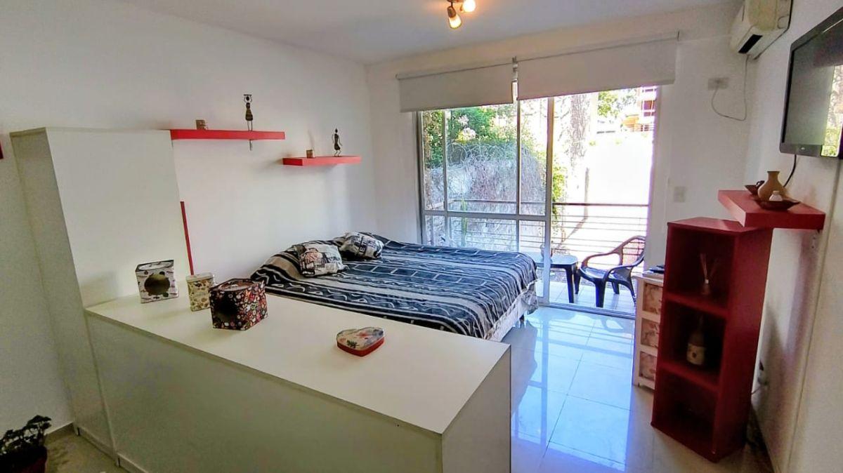 Palermo Hollywood - Balcón - Parrilla - Incluye wi fi y todos los servicios del departamento