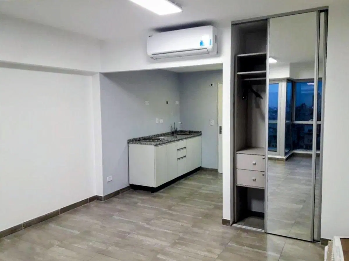 Oficina en Torre Bellini - Piso Súper Alto - Full Amenities 2