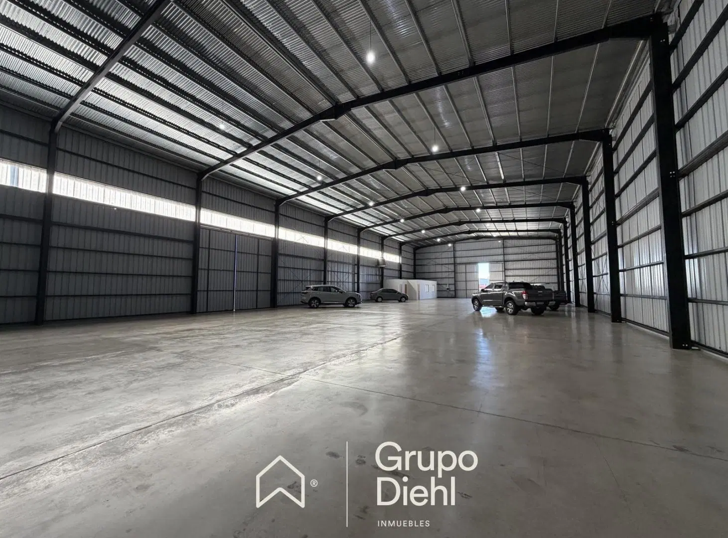 Estratégica nave industrial EN ALQUILER en Polo 52, Zona Sur 1