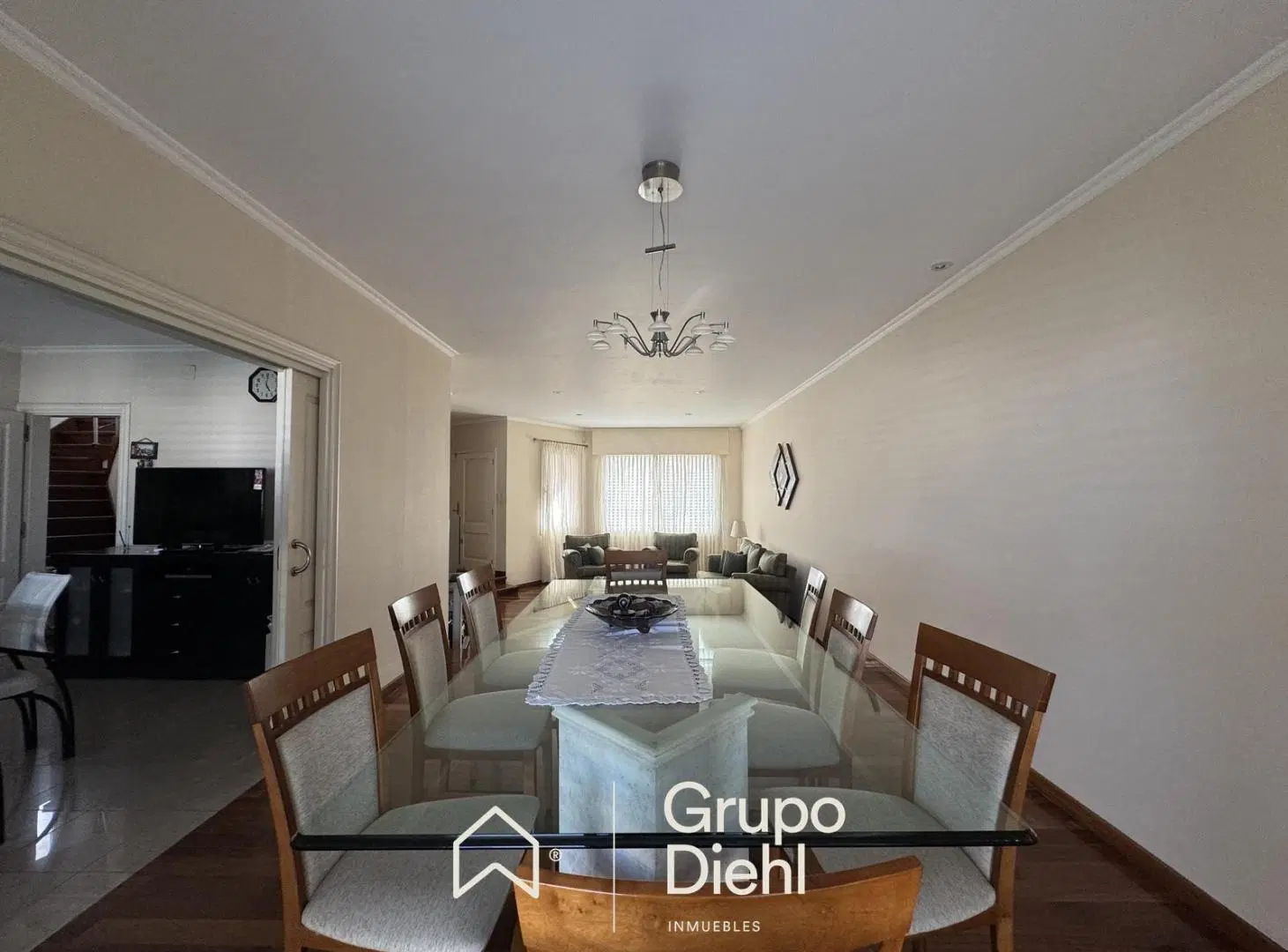 Impecable casa EN VENTA apta credito, 3 dormitorios Urca 1