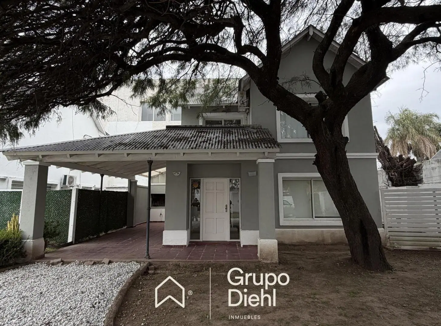 Casa EN ALQUILER en HOUSING sobre Recta Martinolli 4