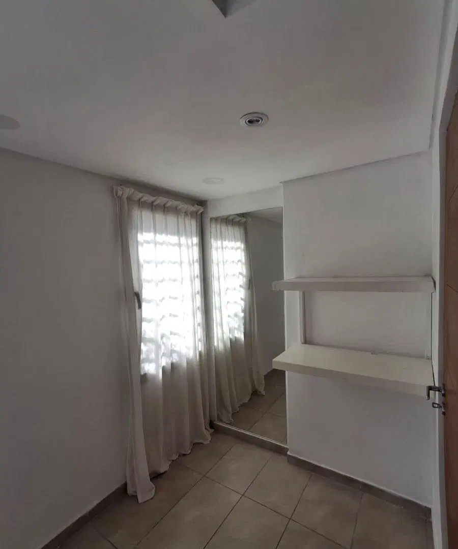 Oficina Profesional en edificio de categoría | Castelar Centro 5