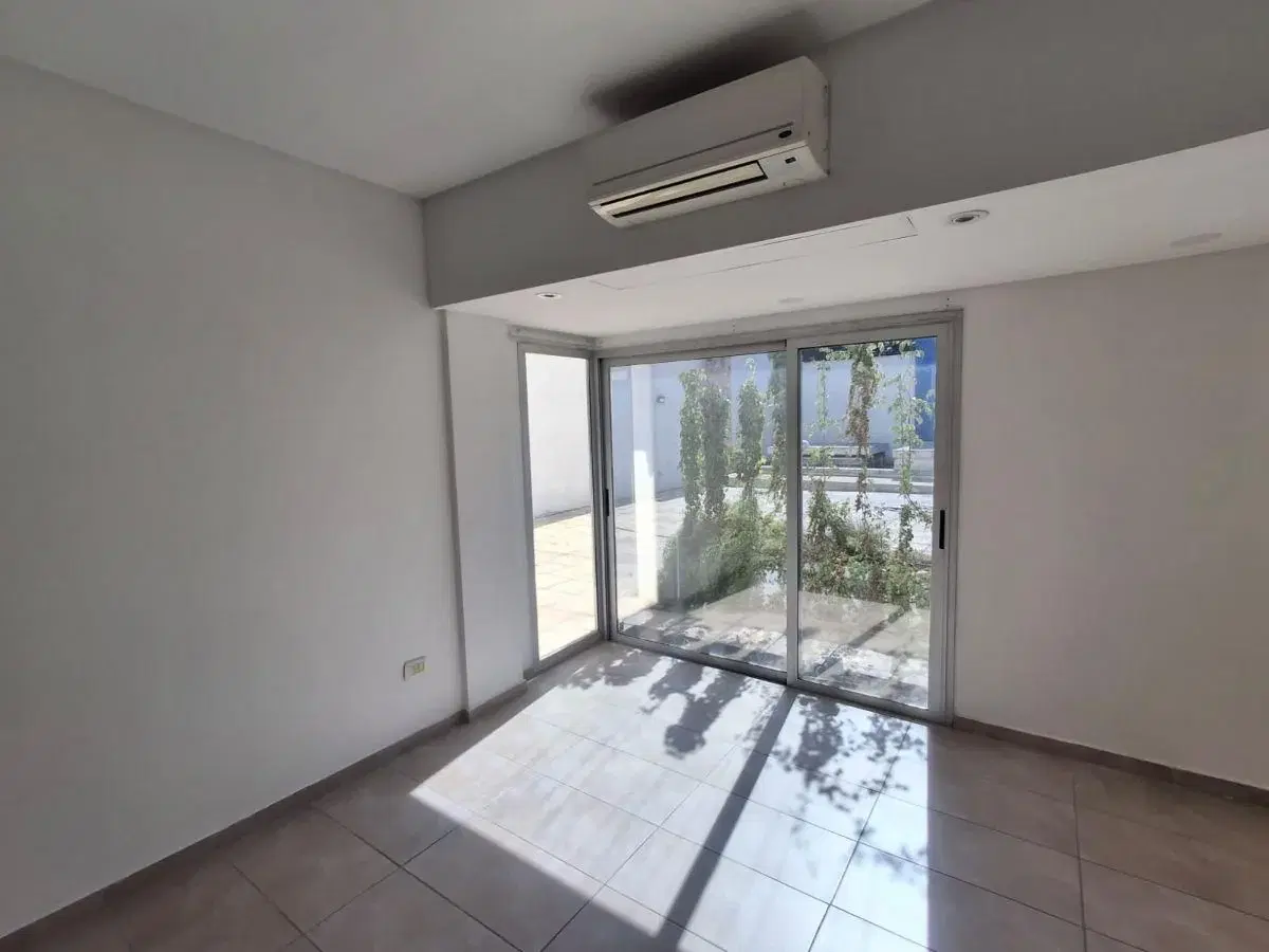 Oficina Profesional en edificio de categoría | Castelar Centro 3